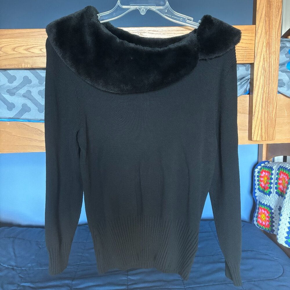 Apt9 Faux Fur Collar Black Sweater